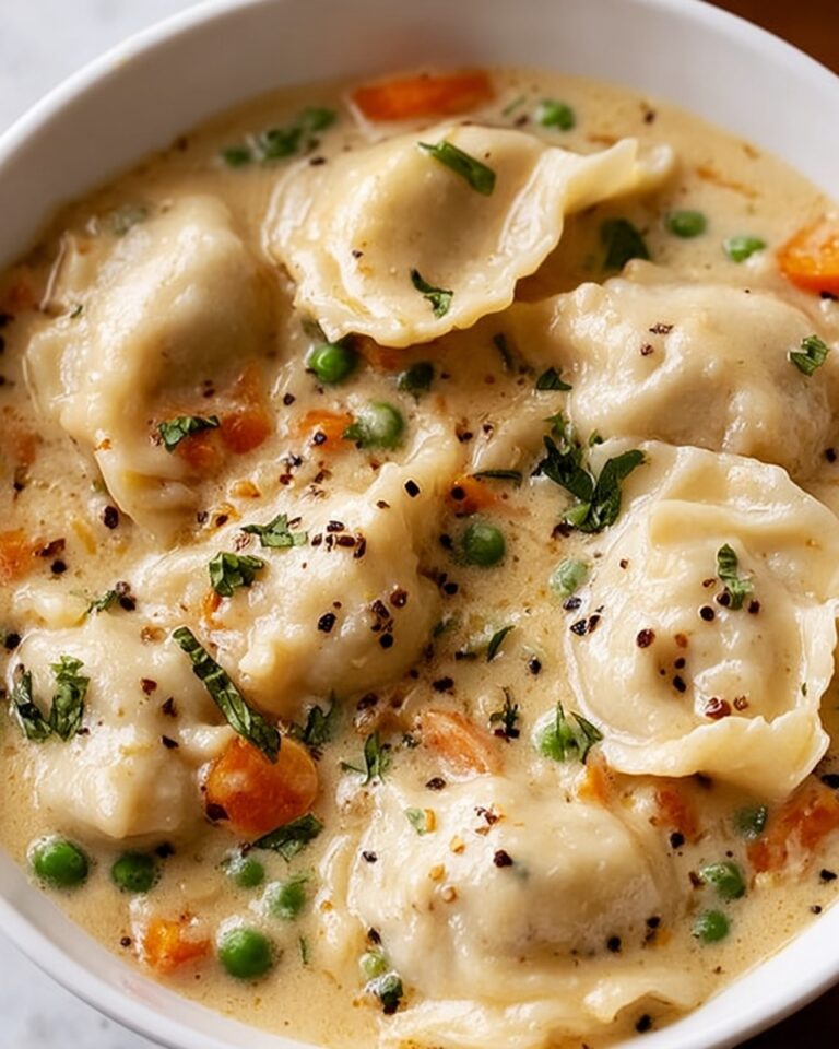 Creamy Crockpot Chicken and Dumplings Recipe