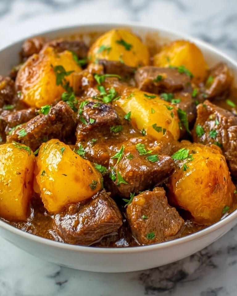 Slow Cooker Steak and Cheddar Potato Casserole Recipe