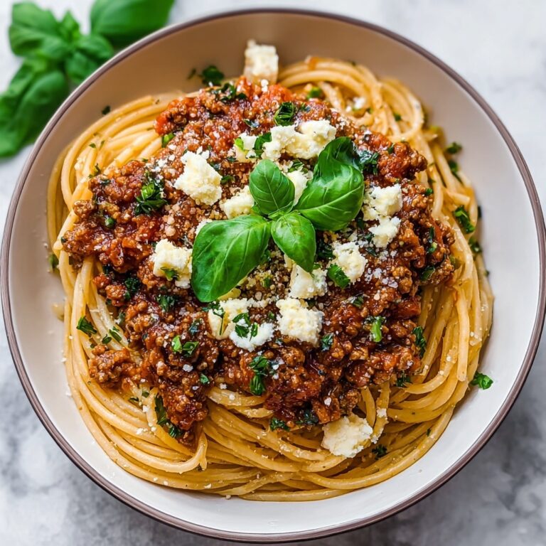 Greek Style Spaghetti (Makaronia Me Kima) Recipe