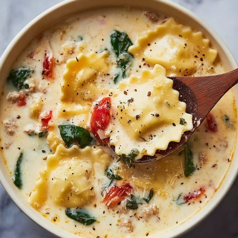 Slow Cooker White Lasagna Soup Recipe