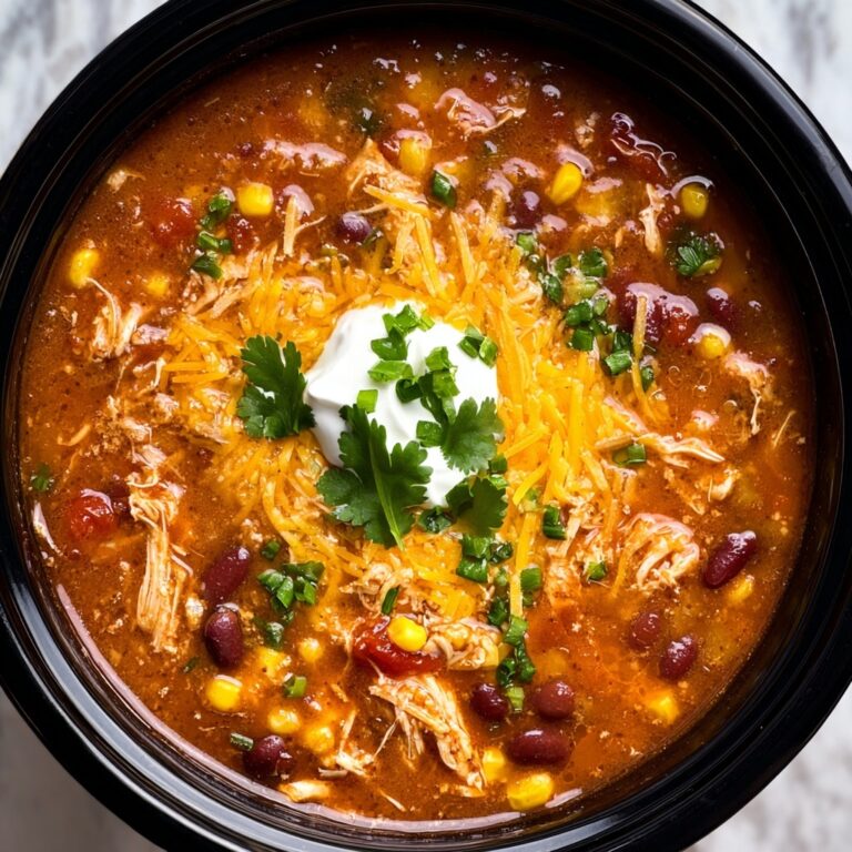 Slow Cooker Chicken Taco Soup Recipe