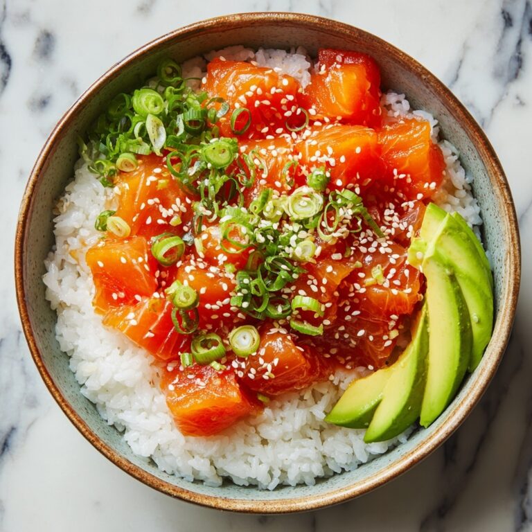 Crispy Salmon and Rice Bowl: A Quick, Healthy, and Customizable Meal Recipe